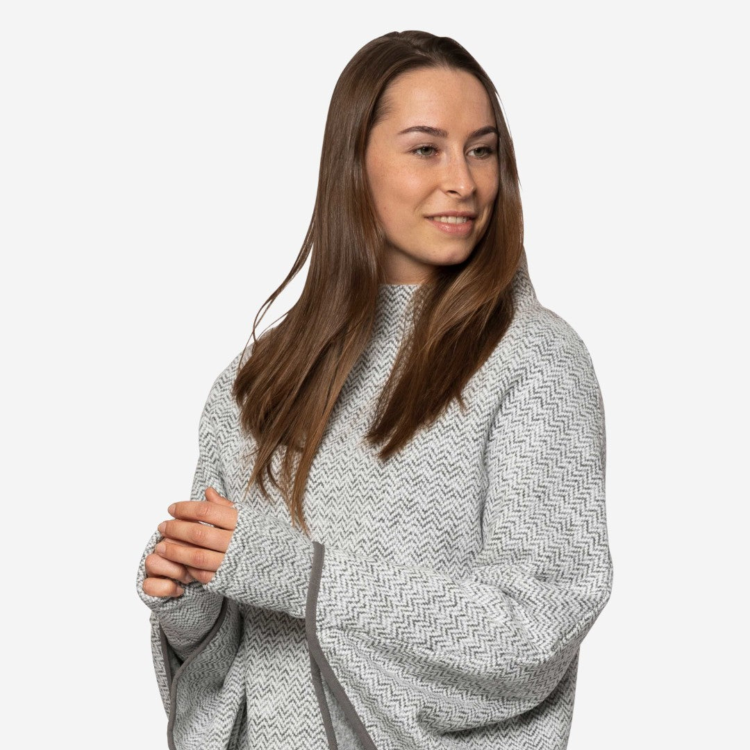 COZY CAPE